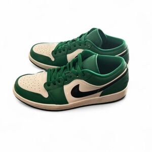 Jordan 1 Low “Pine Green”